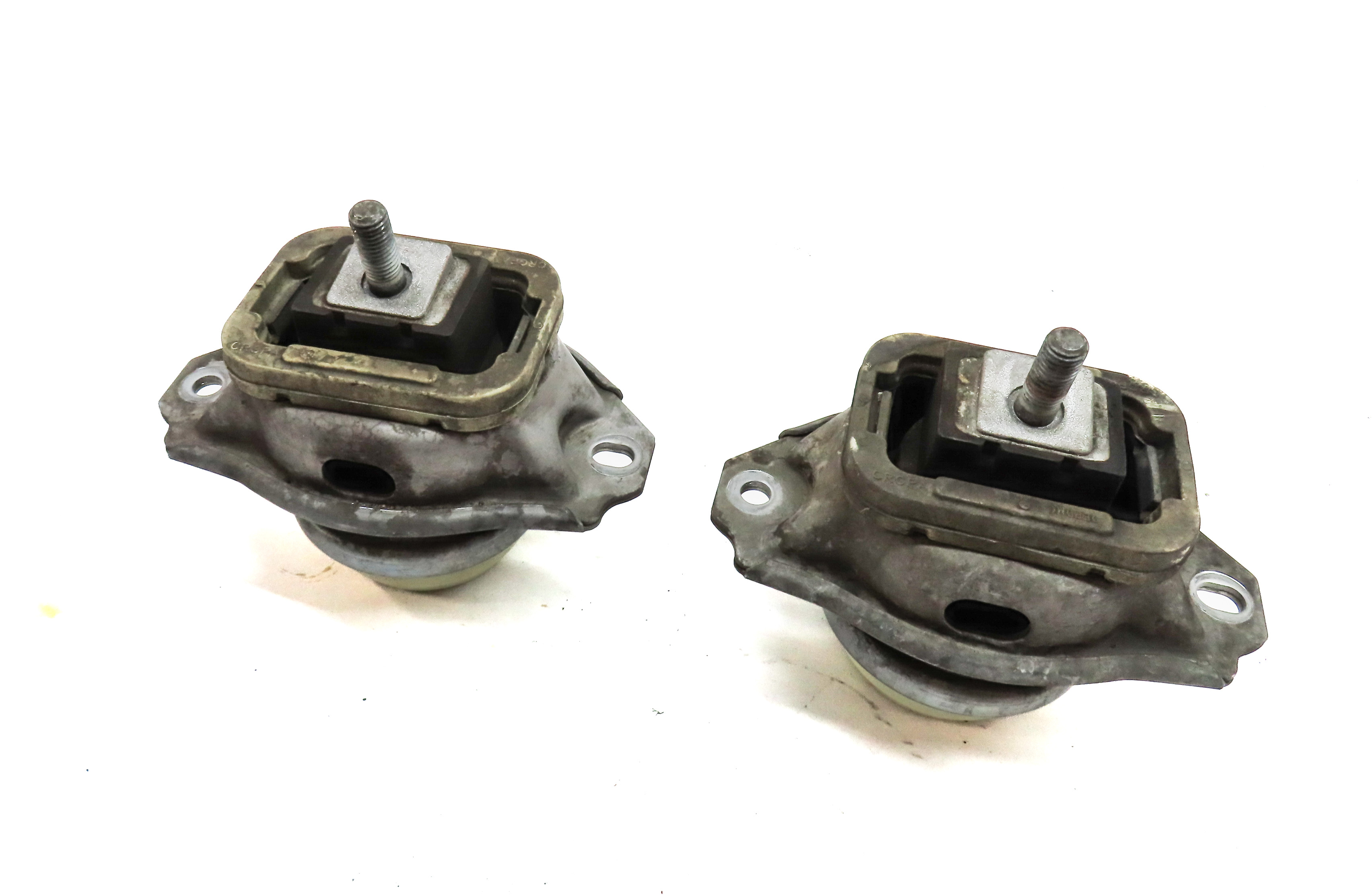 2010 LAND ROVER LR4 (L319) 5.0L NON SUPER ENGINE MOTOR MOUNT SET/2 — exact item pictured